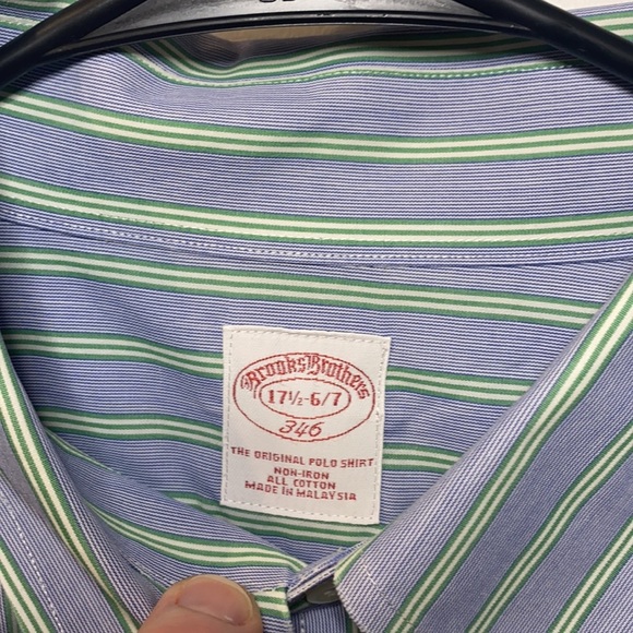 Brooks Brothers Long sleeve Button Down shirt 17.5 6/7 (XL 36/37) non-Iron - Picture 2 of 3